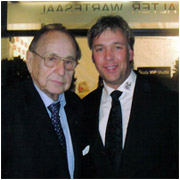 Hans Dietrich Genscher mit Thomas Graf von Luxburg