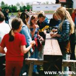 Sabrina als Dachdeckerin und Moderatorin eines Promotion-Events in Weimar.