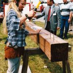 Sabrina als Dachdeckerin und Moderatorin eines Promotion-Events in Weimar.