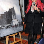 Sabrina Lange moderiert auf der "Charity Art & Literature" in Hamburg